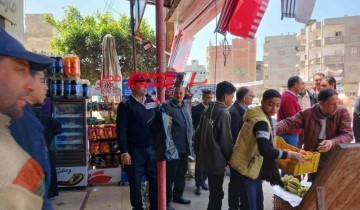 تحرير 12 محضر اشغال طريق في حملة مكبرة بمدينة كفر البطيخ بدمياط