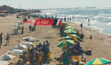 اقبال كبير في رابع ايام عيد الفطر على شواطئ مدينة رأس البر