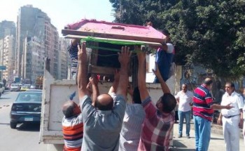 حملة لازالة الاشغالات والباعة الجائلين فى شوارع حلوان