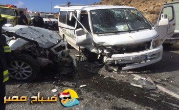 حادث انقلاب ميكروباص في نجع حمادى يسفر عن إصابة 13 شخص