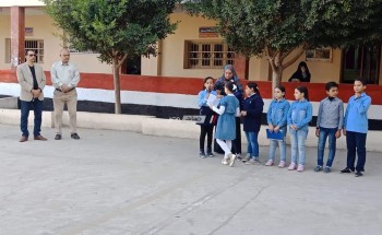 خدمة امنية على مدارس كفر البطيخ بدمياط لتأمين دخول و خروج الطلاب بعد شكوى الاهالي