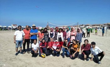 انطلاق فاعليات اللقاءات الشاطئية للفتيات والشباب على شواطئ رأس البر