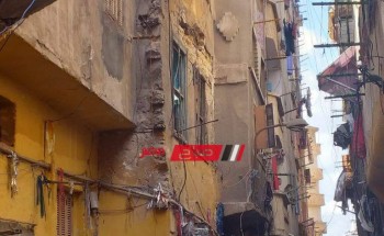 بالصور إزالة عقارات قديمة تمثل خطورة على المواطنين بالإسكندرية