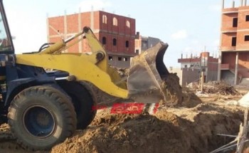 إزالة حالة تعدي على الأرض الزراعية بقرية الرياض بدمياط على مساحة 180 متر