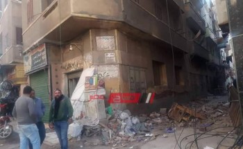 مصرع مواطن وإصابة طفل بسبب سقوط شرفة عقار بهما في الإسكندرية