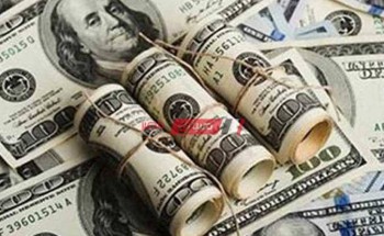 الدولار يواصل تراجعه أمام الجنيه المصري خلال التعاملات اليوم