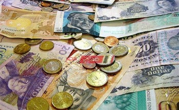 ثبات أسعار العملات اليوم الاحد 15-10-2023 بتعاملات البنك الاهلي المصري