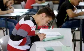 التعليم تشدد على منع تزاحم الطلاب أثناء عقد امتحانات الثانوية العامة والدبلومات الفنية