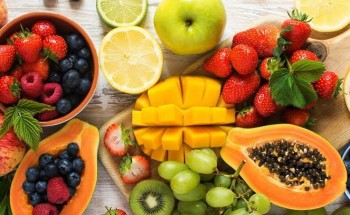 سعر كيلو الفاكهة في السوق المحلي اليوم السبت 16-10-2021
