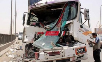 إصابة 18 عاملا إثر حادث تصادم مروع فى الإسكندرية