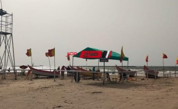 ‏اقبال متوسط على شواطئ مدينة رأس البر في العطلة الأسبوعية
