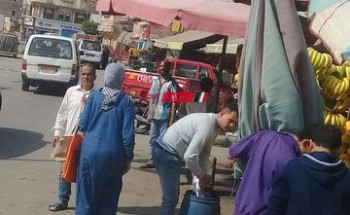 حملة مكبرة للتصدى لاشغالات طريق خمسة حديث وتنشط التحصيل بقرية الخياطة في دمياط