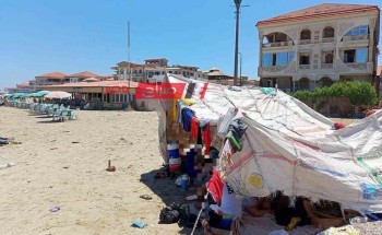 محلية رأس البر تشن حملة مكبرة لازالة الخيم العشوائية على الشواطئ