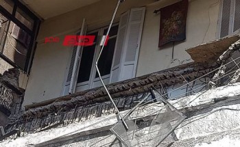 انهيار شرفة عقار وتهشم 3 سيارات بمنطقة بحري في محافظة الإسكندرية