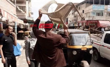 حملة مكبرة لازالة اشغالات مدينة كفر سعد بدمياط
