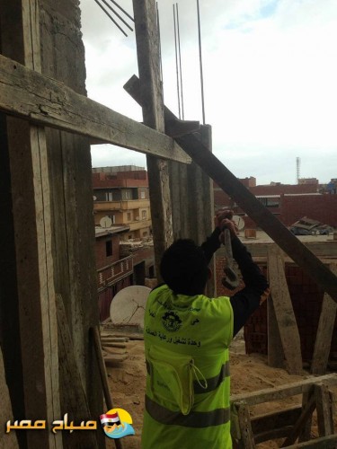 وقف اعمال بناء عقارات والتحفظ على معدات البناء بالكينج بحري فى الاسكندرية