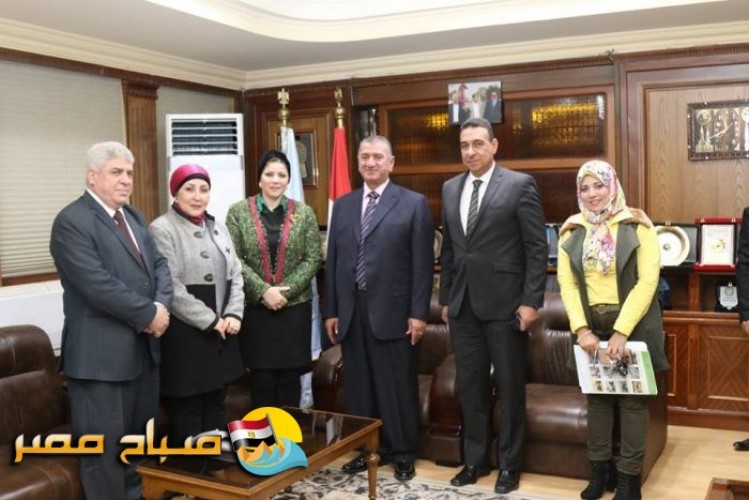 “بالصور”محافظ كفرالشيخ يستقبل رئيس الهيئة العامة لمحو الأمية ورئيس جمعية نساء مصر