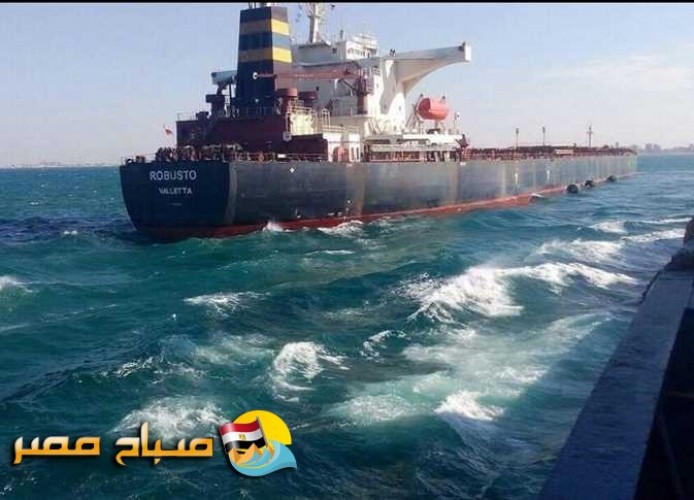 فتح بوغاز مينائي الاسكندرية والدخيلة بعد تحسن الطقس