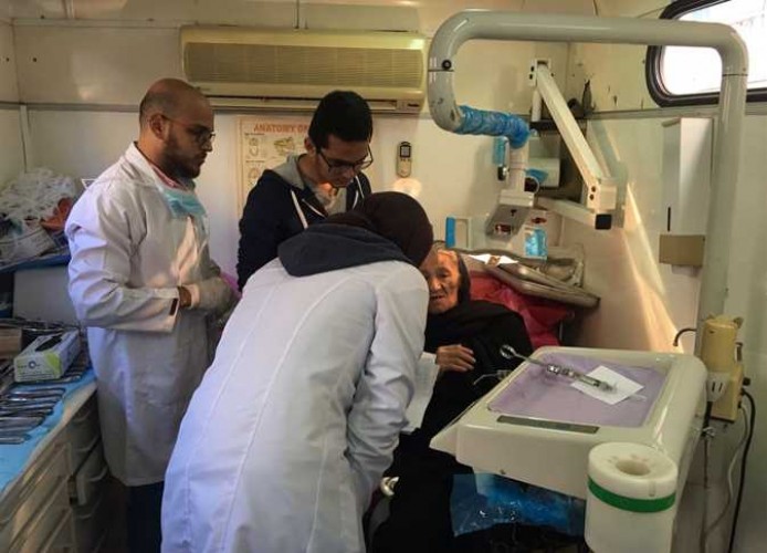 إستمرار فعاليات القافلة الطبية بقرية البدراوى في دمياط حتى مساء اليوم