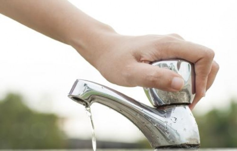 شركة مياه الشرب بالإسكندرية توضح سبب تغير لون المياه