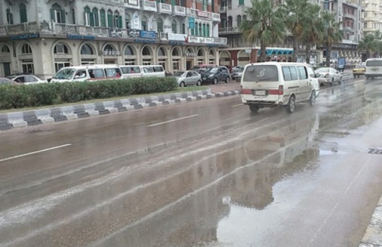 “أحمد عبد العال” أمطار رعدية وغزيرة على السواحل الشمالية وسيناء