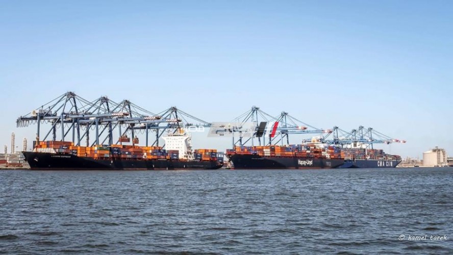 ميناء دمياط يستقبل اليوم 4 سفن حاويات و 7 سفن بضائع عامة