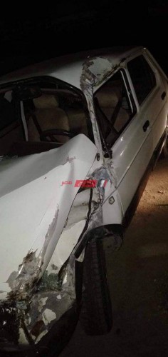 إصابة شخص جراء انقلاب سيارة ملاكي في دمياط بسبب سوء حالة الطريق
