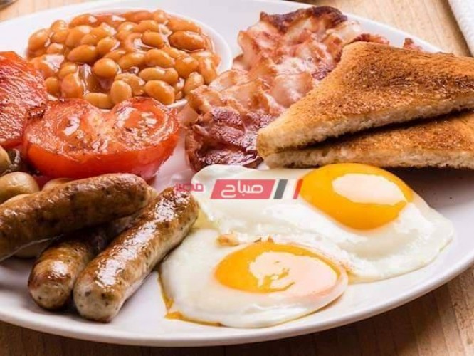 طريقة إعداد إفطار على الطريقة الإنجليزية “الإنجلش بريكفاست”
