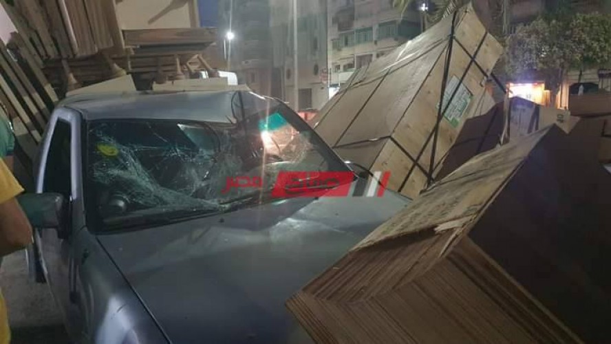 بالصور حادث تصادم مروع على طريق الترعة الشرقاوية بدمياط أثناء أعمال الصيانة