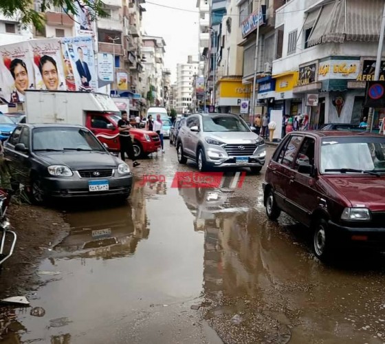 بالصور شوارع دمياط الرئيسية تتحول الى طينية بسبب موجة أمطار خفيفة