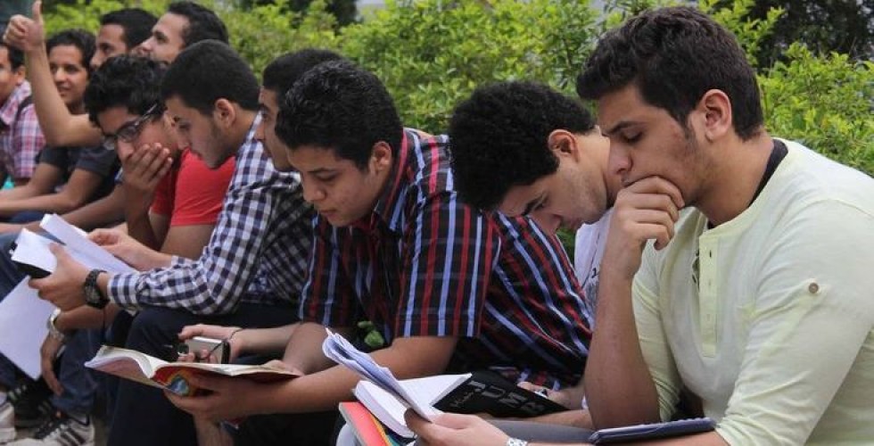 مصدر: رصد 20 حالة غش في امتحانات اللغة الثانية للشعبة الأدبية في الثانوية العامة