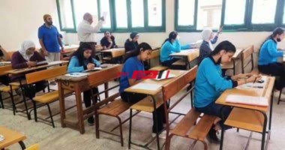 أخبار إمتحانات الصف الأول الثانوي والثالث الإعدادي بمحافظة كفر الشيخ