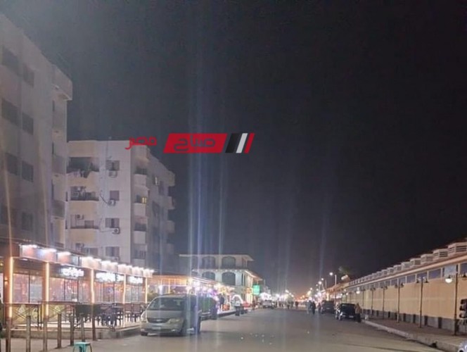 حملات مستمرة لازالة اشغالات شارع النيل في رأس البر رغم ضعف الاقبال