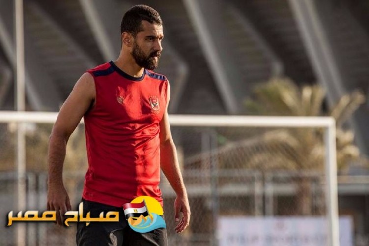 عبدالله السعيد ومصطفى فتحى خارج مباراة مصر و الكونغو