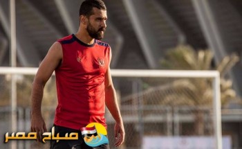 عبدالله السعيد ومصطفى فتحى خارج مباراة مصر و الكونغو