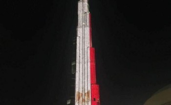حاكم دبى يهنىء المصريين على تويتر واضاءة برج خليفة بالوان علم مصر