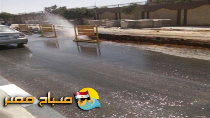 كسر ماسورة مياه شرب عمومية بطريق الاسكندرية الصحراوي