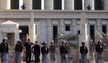 الحكم بالإعدام على 6 متهمين لقتلهم ضابط امن بطريق الكريمات