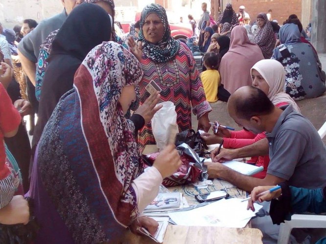 تنظيم فعاليات قافلة سكانية لخدمة أهالي عزبة كرملة بالإسكندرية