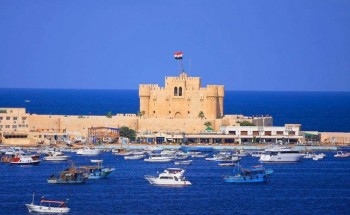 محافظ الاسكندرية يوقف اجراءات استثمار قلعة قايتباى