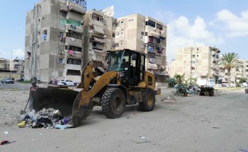 إستكمال أعمال النظافة اليومية بجميع مناطق الأحياء المختلفة ببورسعيد