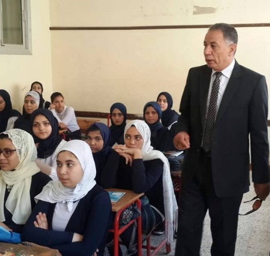 “سويلم” يتفقد عدداً من المدارس مع إنطلاق العام الدراسى الجديد