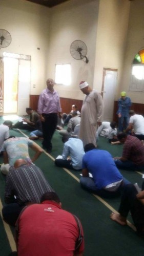 عقد امتحان لمحو أمية كبار السن بمسجد عمر الموصلي بدمياط