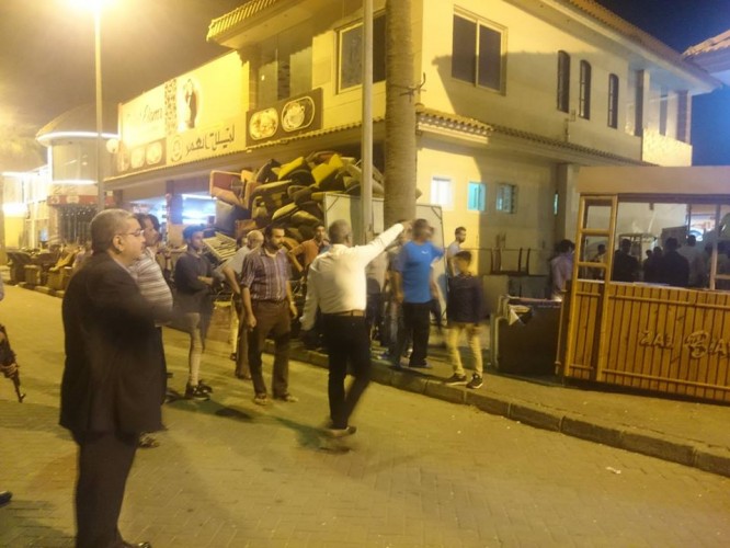 بالصور شن حملة ليلية مكبرة لازالة اشغالات شارع النيل براس البر بالاشتراك مع قوات قسم الشرطة