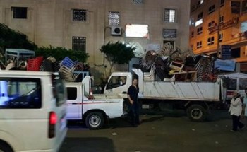 بالصور.. حملات إزالة إشغالات مسائية بحي المنتزه ثان بالإسكندرية