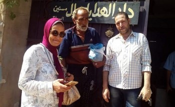 بالصور تضامن الإسكندرية ينقذ مسن من الشارع ويدخله دار رعاية