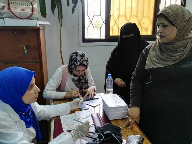 توافد المواطنين ببورسعيد علي مراكز مبادرة السيسى للقضاء علي فيروس C والأمراض غير السارية