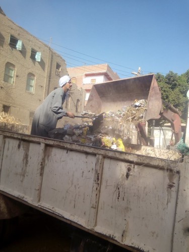 رئيس محلية دمنهور: متابعة اعمال النظافة فى نطاق قرية نديبة