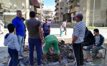 إستمرار أعمال النظافة اليومية من كنس وتجريف ورفع الرمال بأحياء بورسعيد