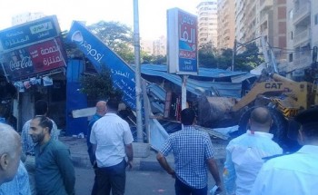 بالصور حملات إزالة إشغالات مكبرة بحى المنتزة ثان فى الإسكندرية